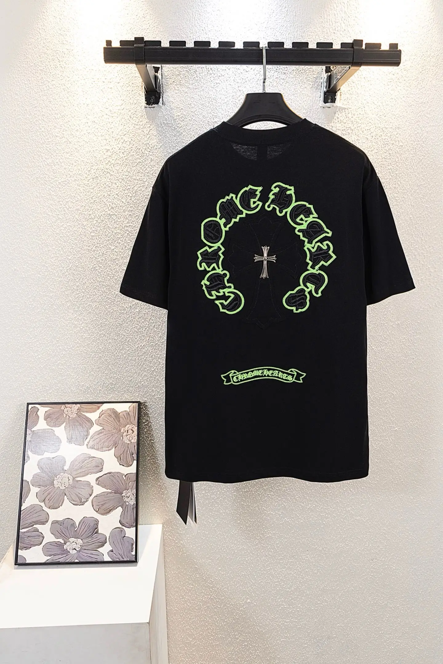 Embroidered Horseshoe Cross Oversized T-Shirt D14511546 — view 2