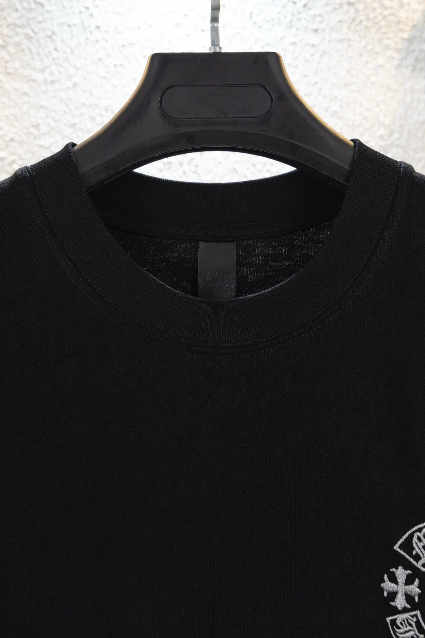Embroidered Cross Logo Oversized T-Shirt D14511551 — view 3