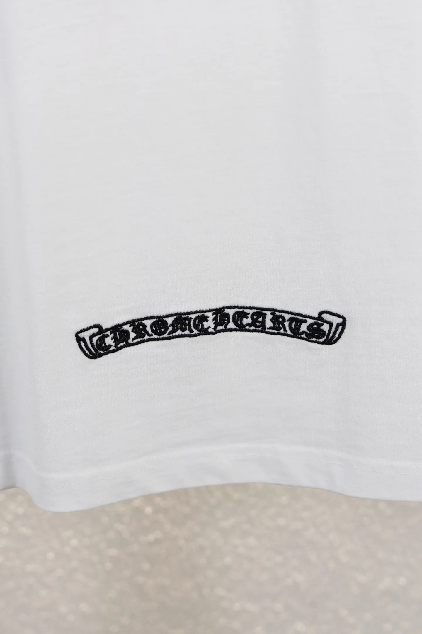 Embroidered Horseshoe Cross Oversized T-Shirt D14511550 — view 7