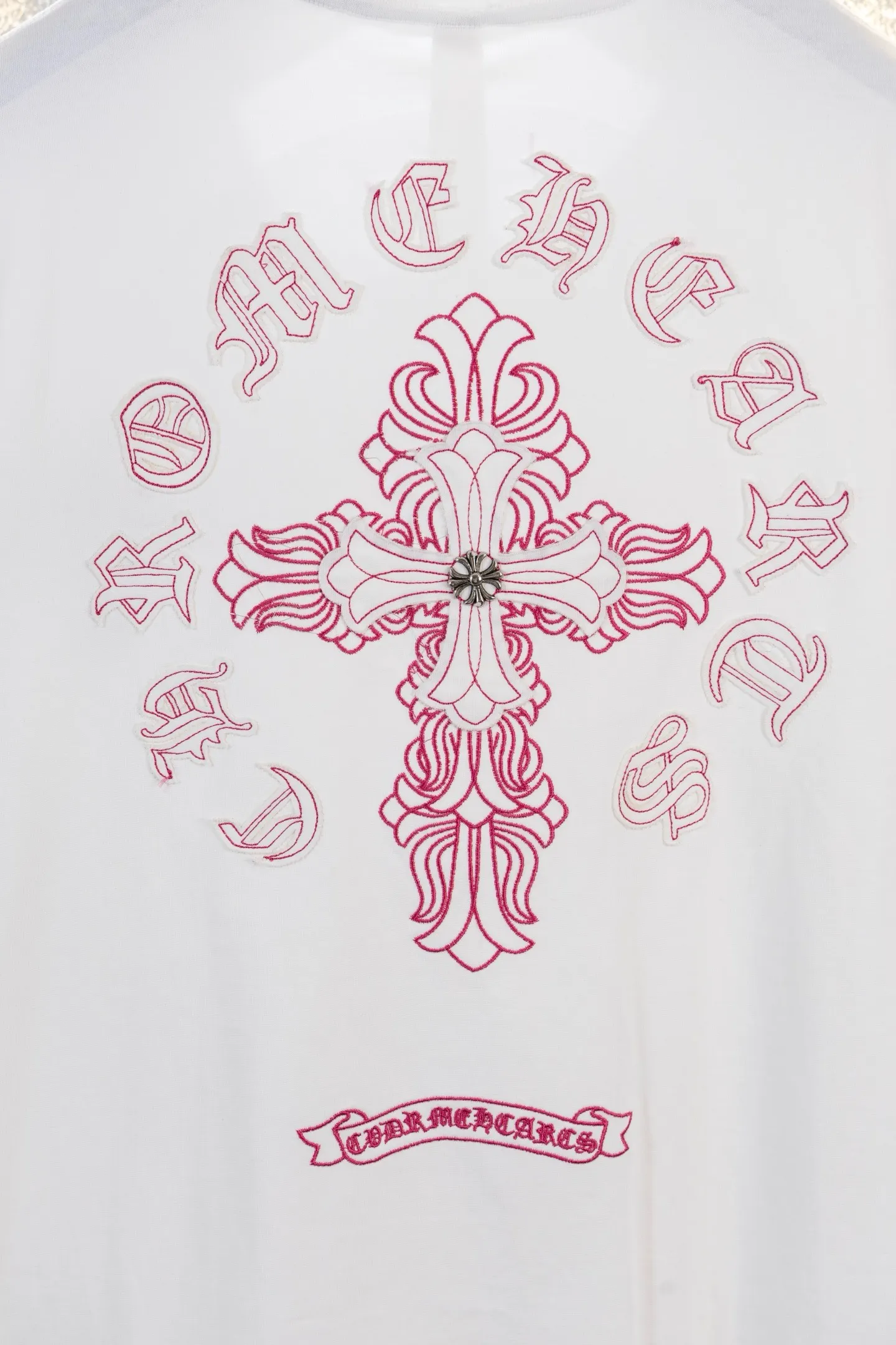 Cross Patch Embroidered Cotton T-Shirt D14511538 — view 5