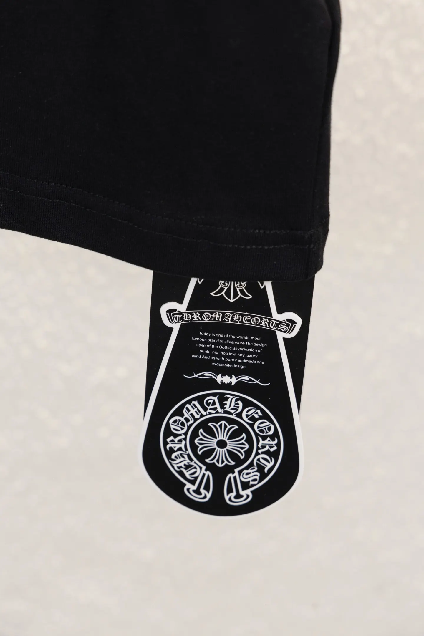 Cross Patch Embroidered Cotton T-Shirt D14511539 — view 11