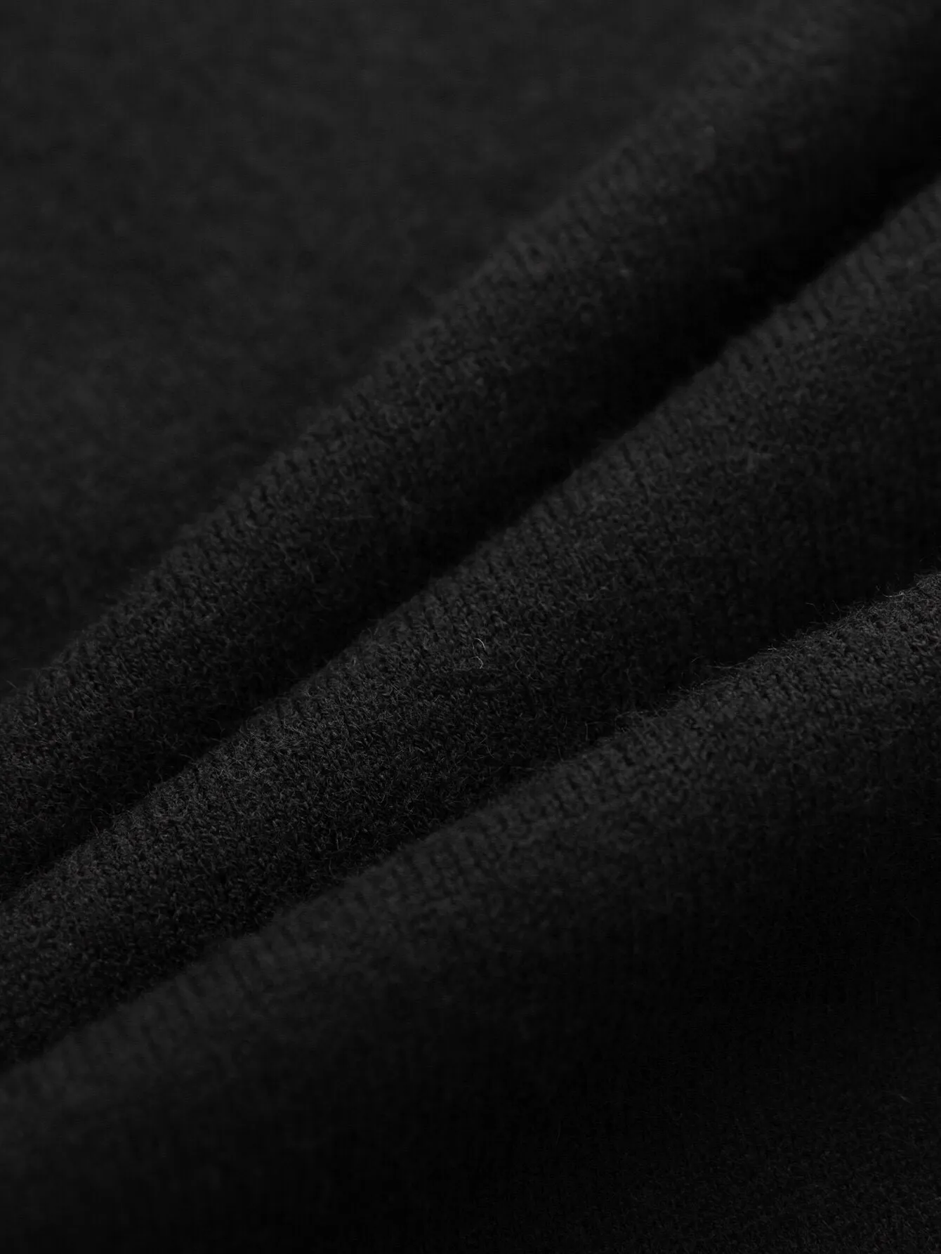 Logo-Embroidered Cashmere Crew-Neck Sweater D14516475 — view 9