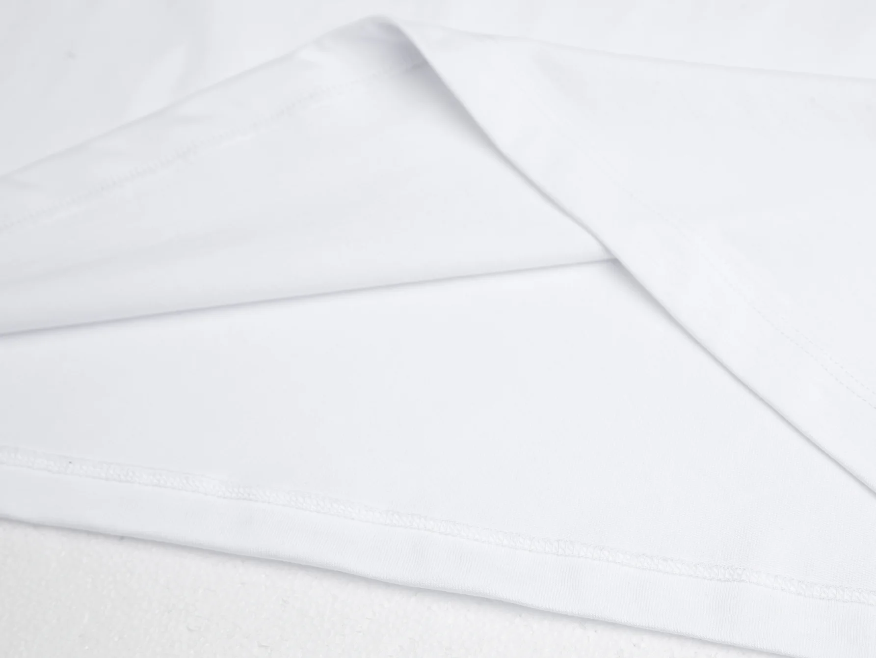 Logo Embroidery Pocket T-Shirt D14515656 — view 8