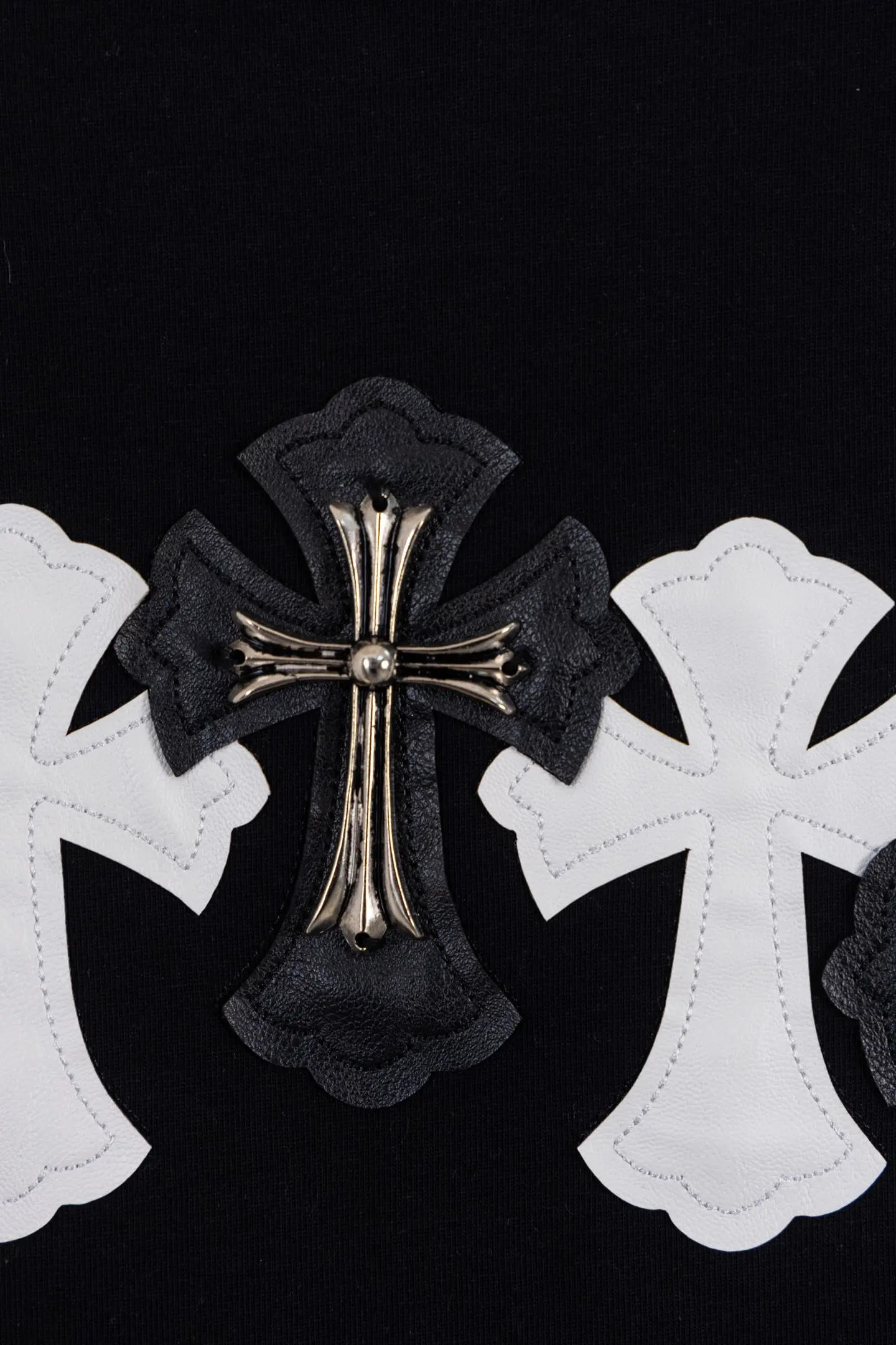 Cross Patch Embroidered Cotton Sweatshirt D14812643 — view 6