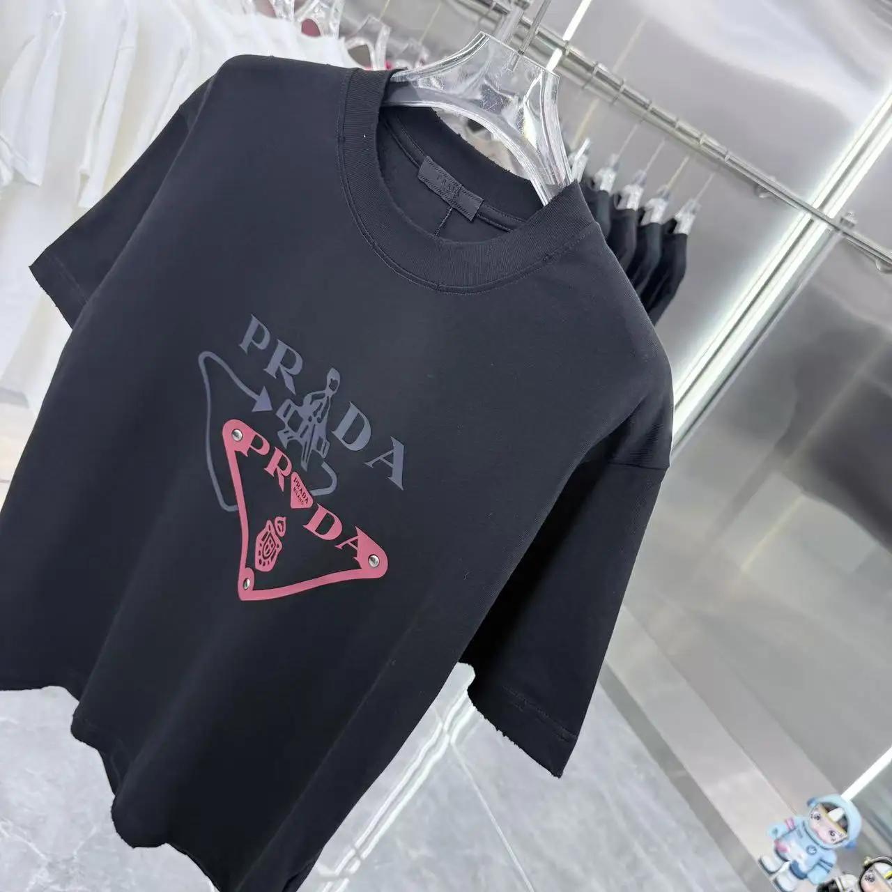 Embellished Logo Graphic T-Shirt D15014365 — view 4