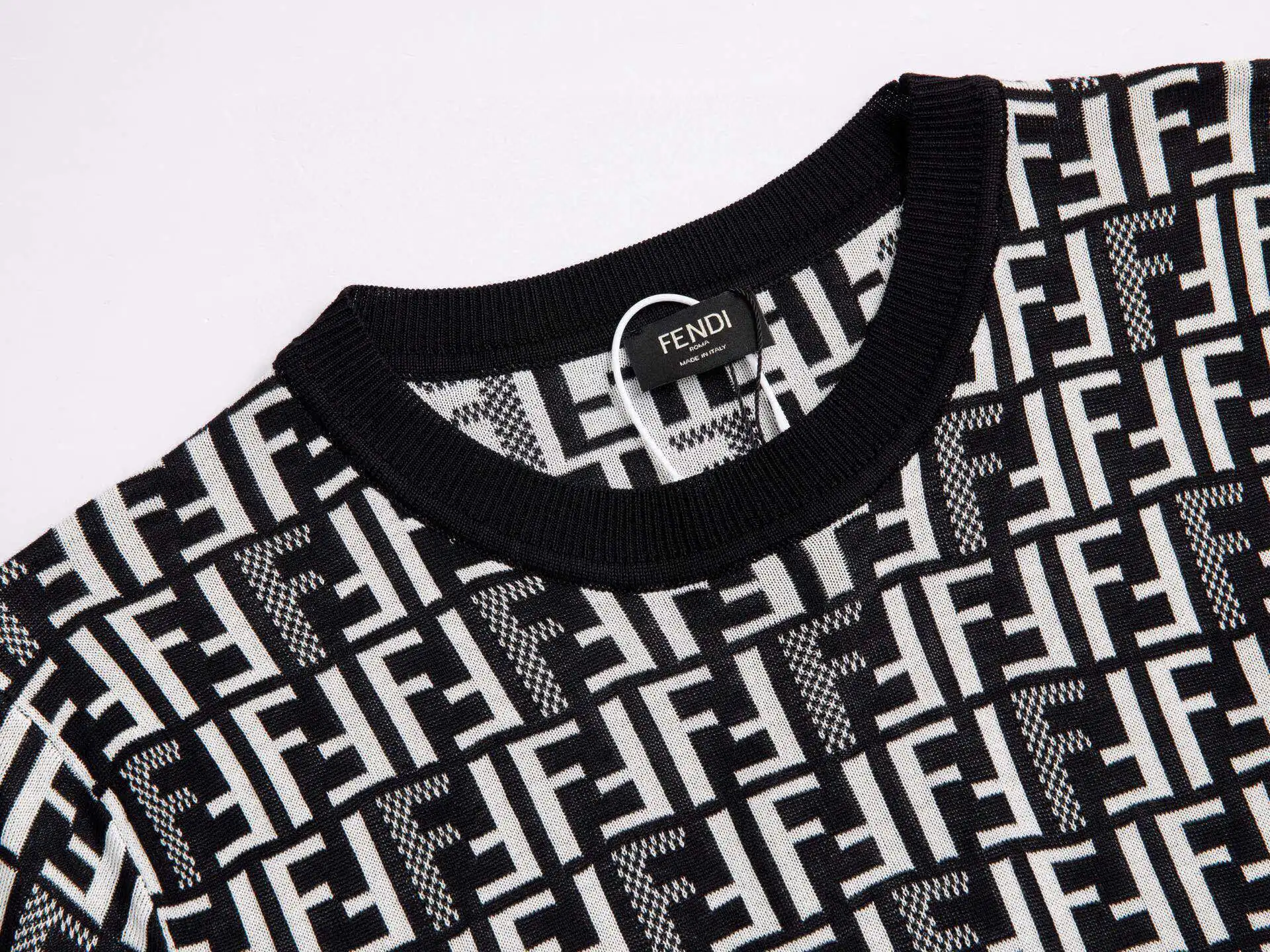 FF Monogram Jacquard Knit T-Shirt D15016514 — view 3