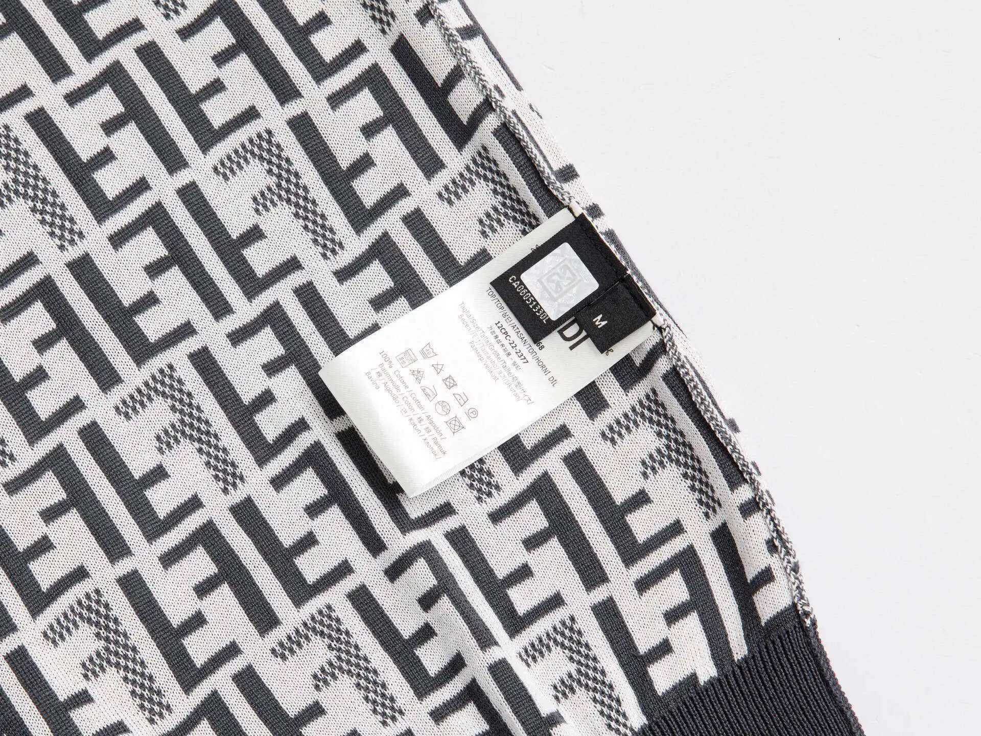FF Monogram Jacquard Knit T-Shirt D15016515 — view 6
