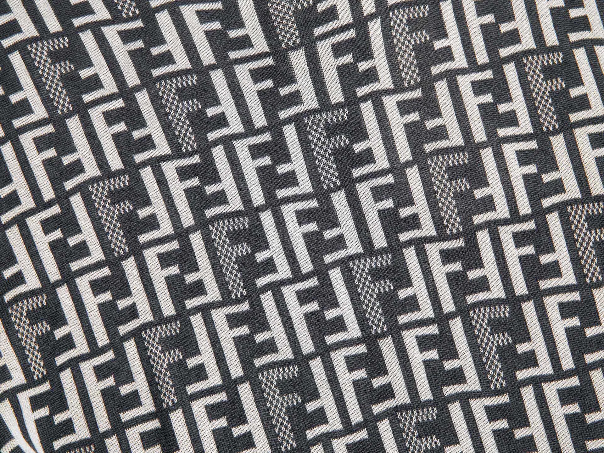 FF Monogram Jacquard Knit T-Shirt D15016515 — view 9
