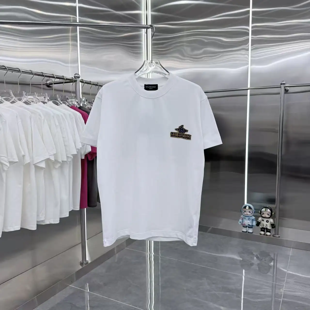 Embellished Logo Patch Cotton T-Shirt D15014364