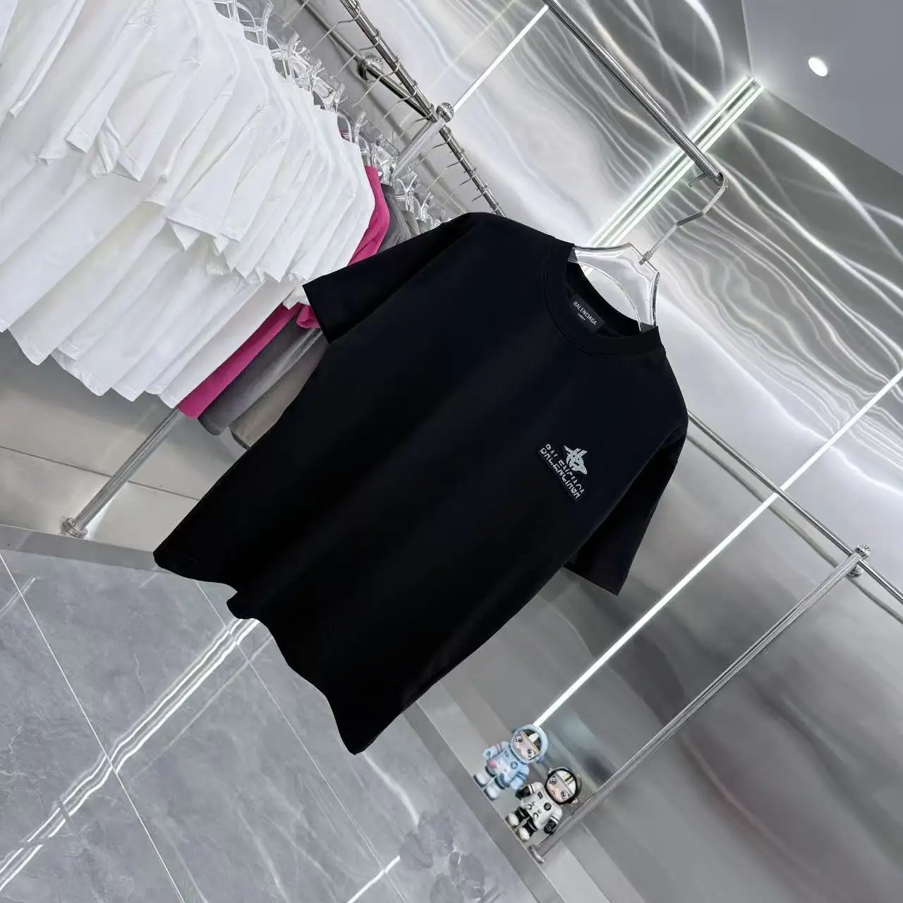 Logo Embellished Oversized T-Shirt D15014361 — view 2
