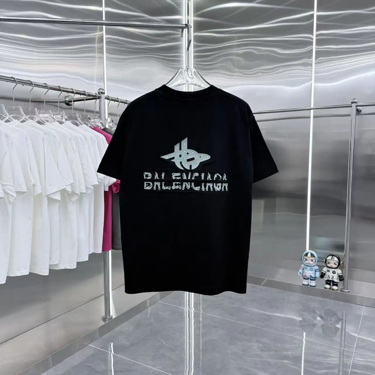 Logo Embellished Oversized T-Shirt D15014361 — view 7