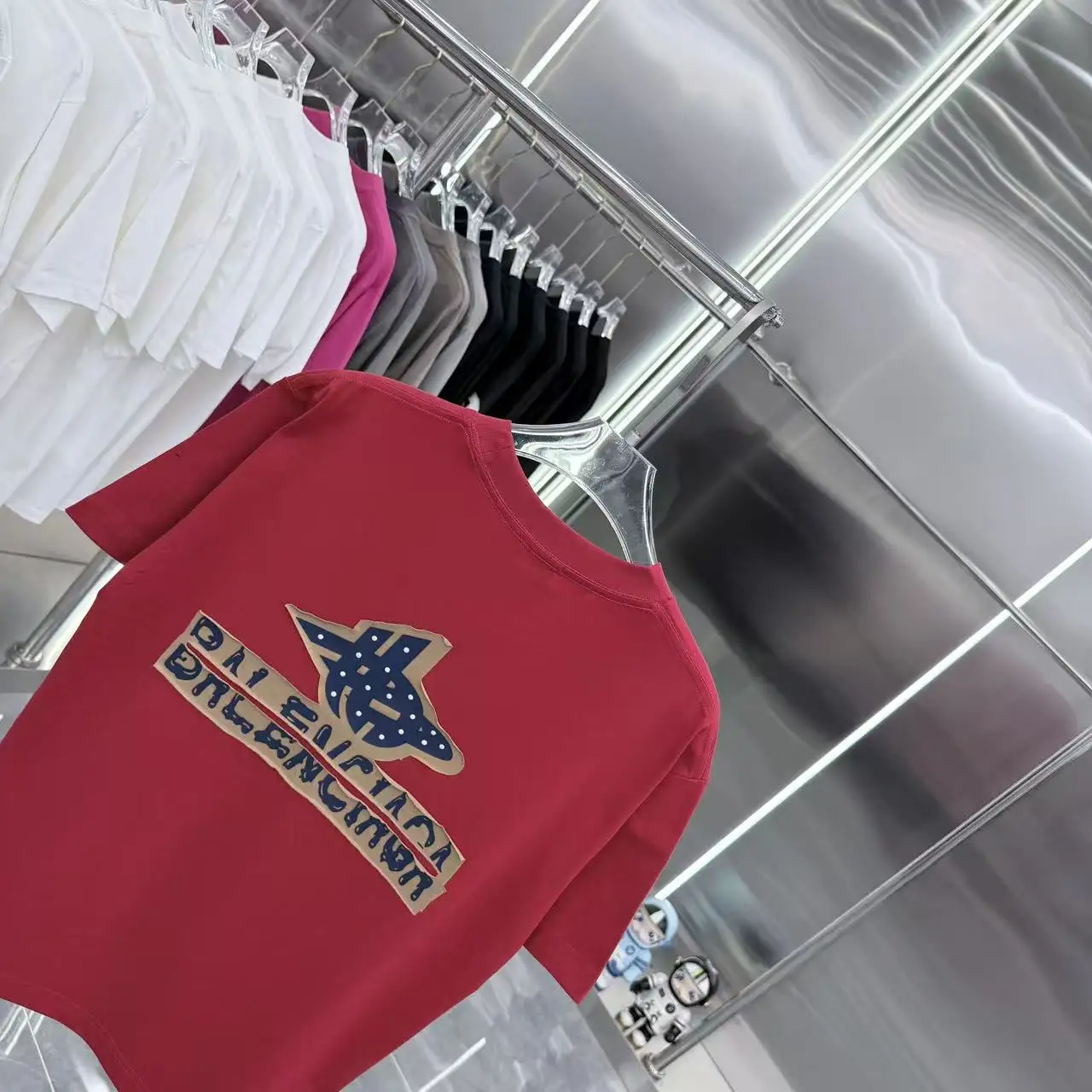 Logo Patch Embellished Cotton T-Shirt D15014362 — view 8