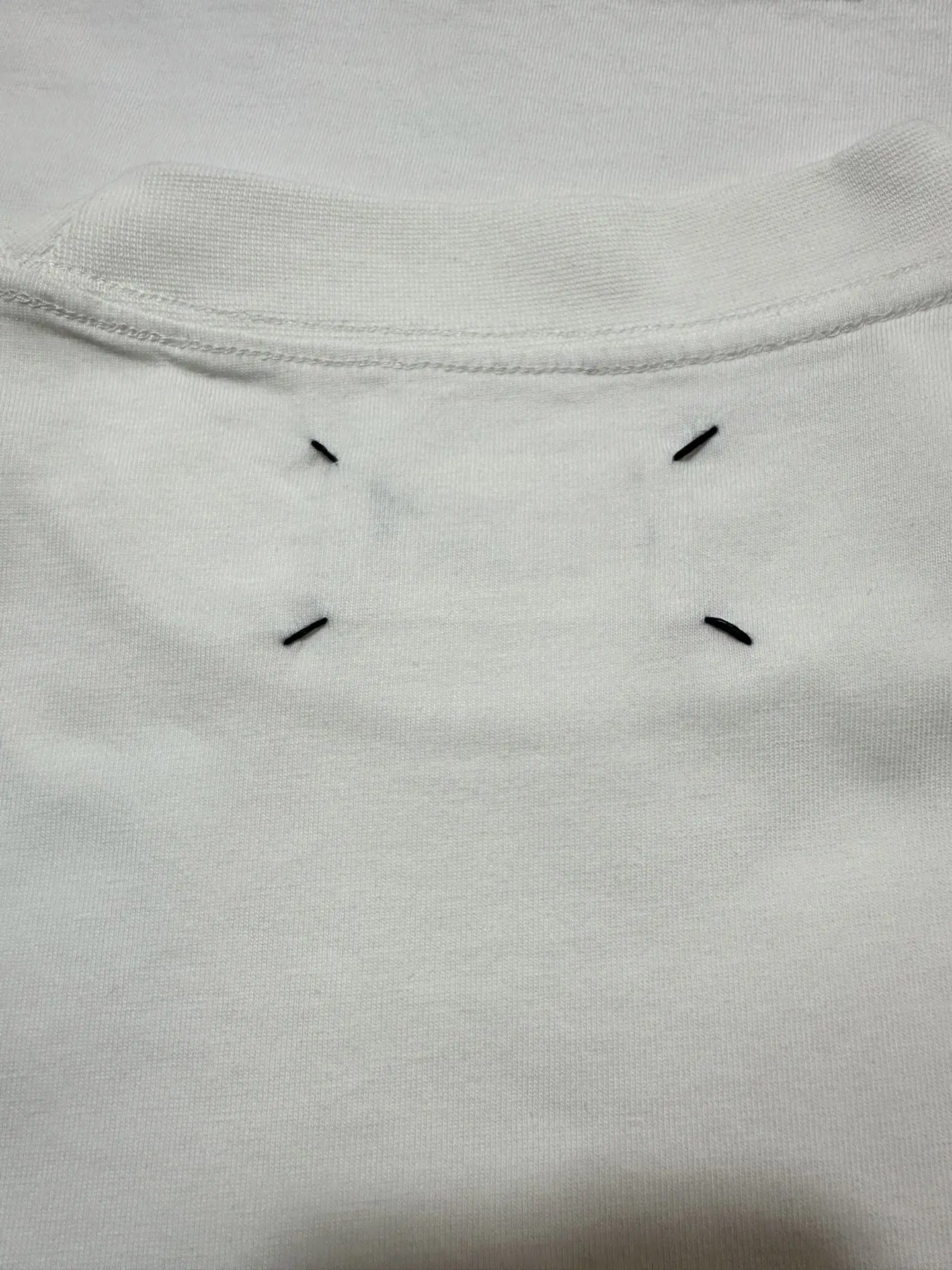 Distressed Logo Print Sleeveless T-Shirt D15011741 — view 9