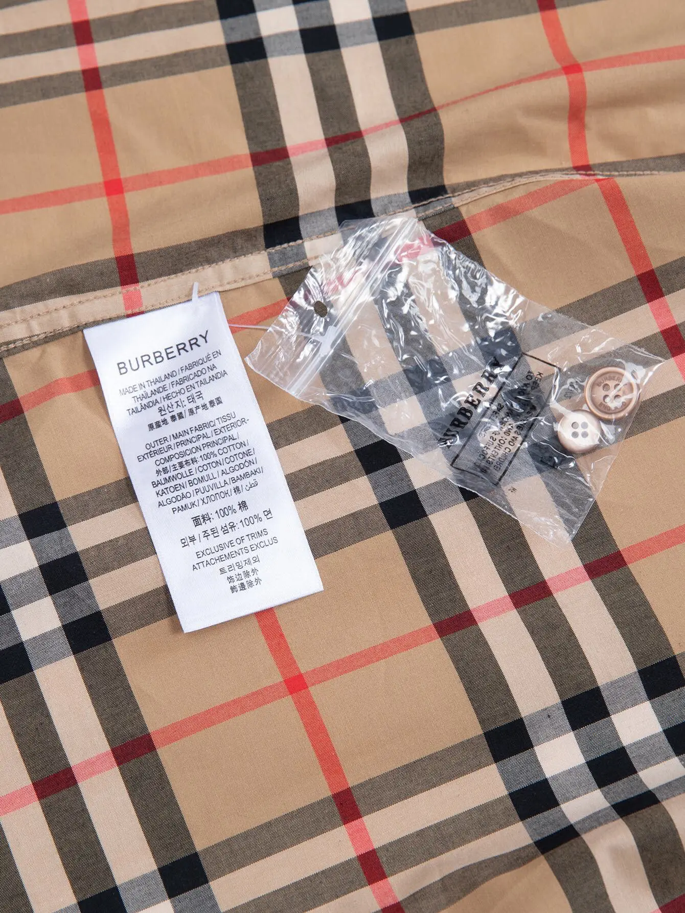 Check Cotton Poplin Long-Sleeved Shirt D15016363 — view 9
