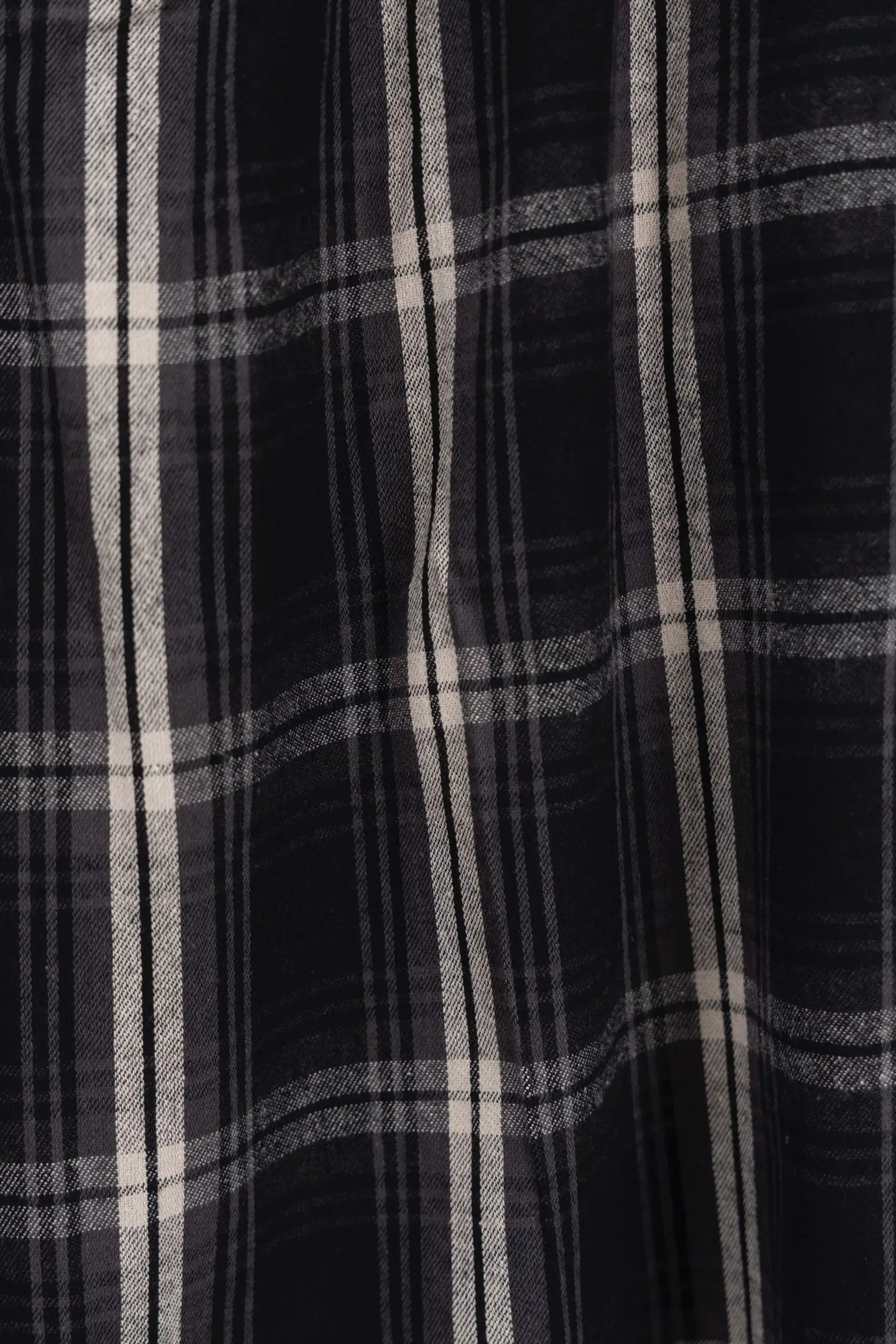 Hybrid Paneled Plaid Trousers D15512647 — view 4