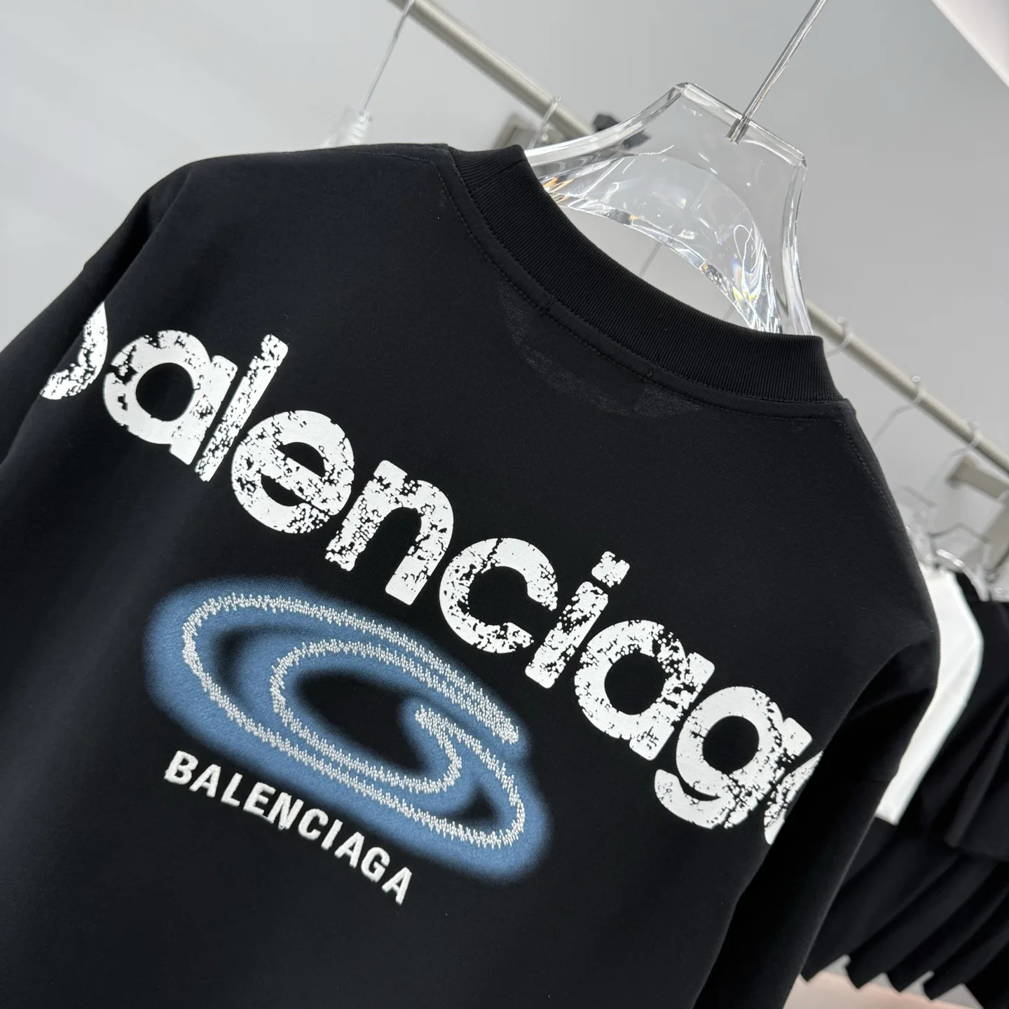 Embroidered Logo Oversized Cotton T-Shirt D15514288 — view 8
