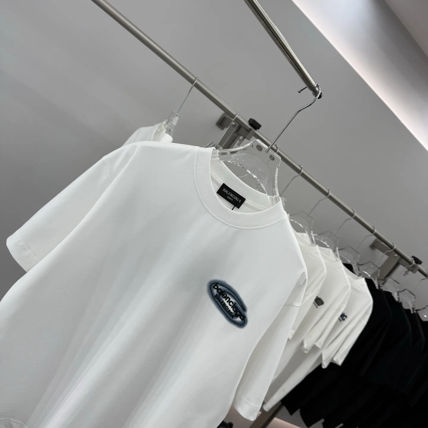 Embroidered Logo Oversized Cotton T-Shirt D15514287 — view 3