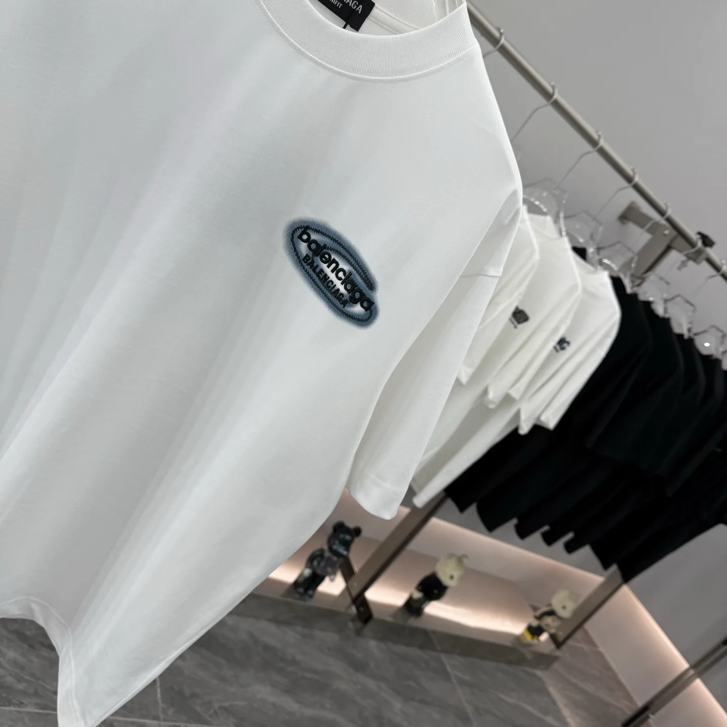 Embroidered Logo Oversized Cotton T-Shirt D15514287 — view 5