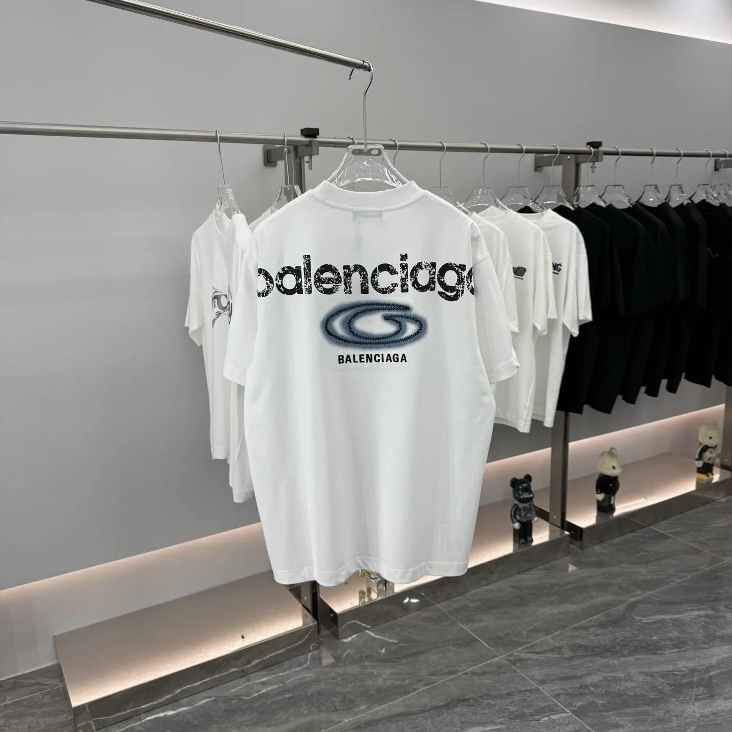 Embroidered Logo Oversized Cotton T-Shirt D15514287 — view 7