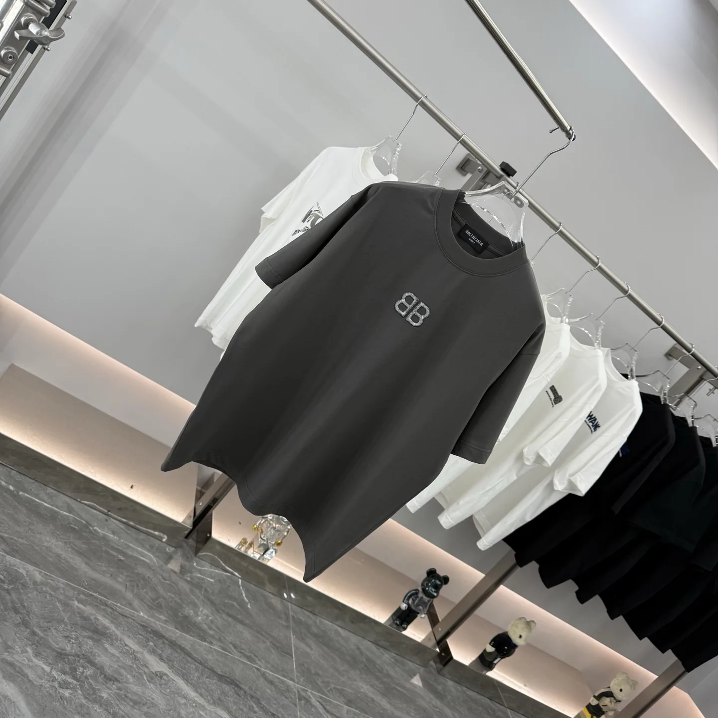 BB Embroidered Logo Oversized T-Shirt D15514298 — view 2