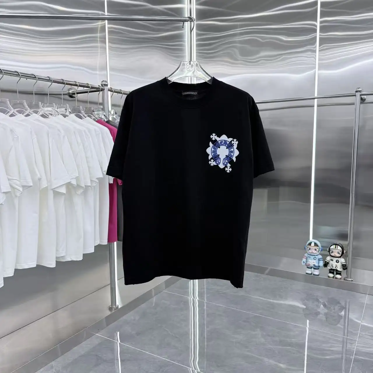 Logo Graphic Distressed Cotton T-Shirt D15514355