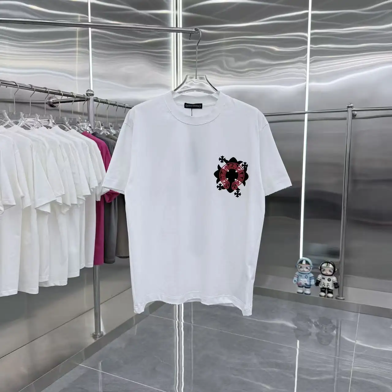 Distressed Logo Graphic T-Shirt D15514356