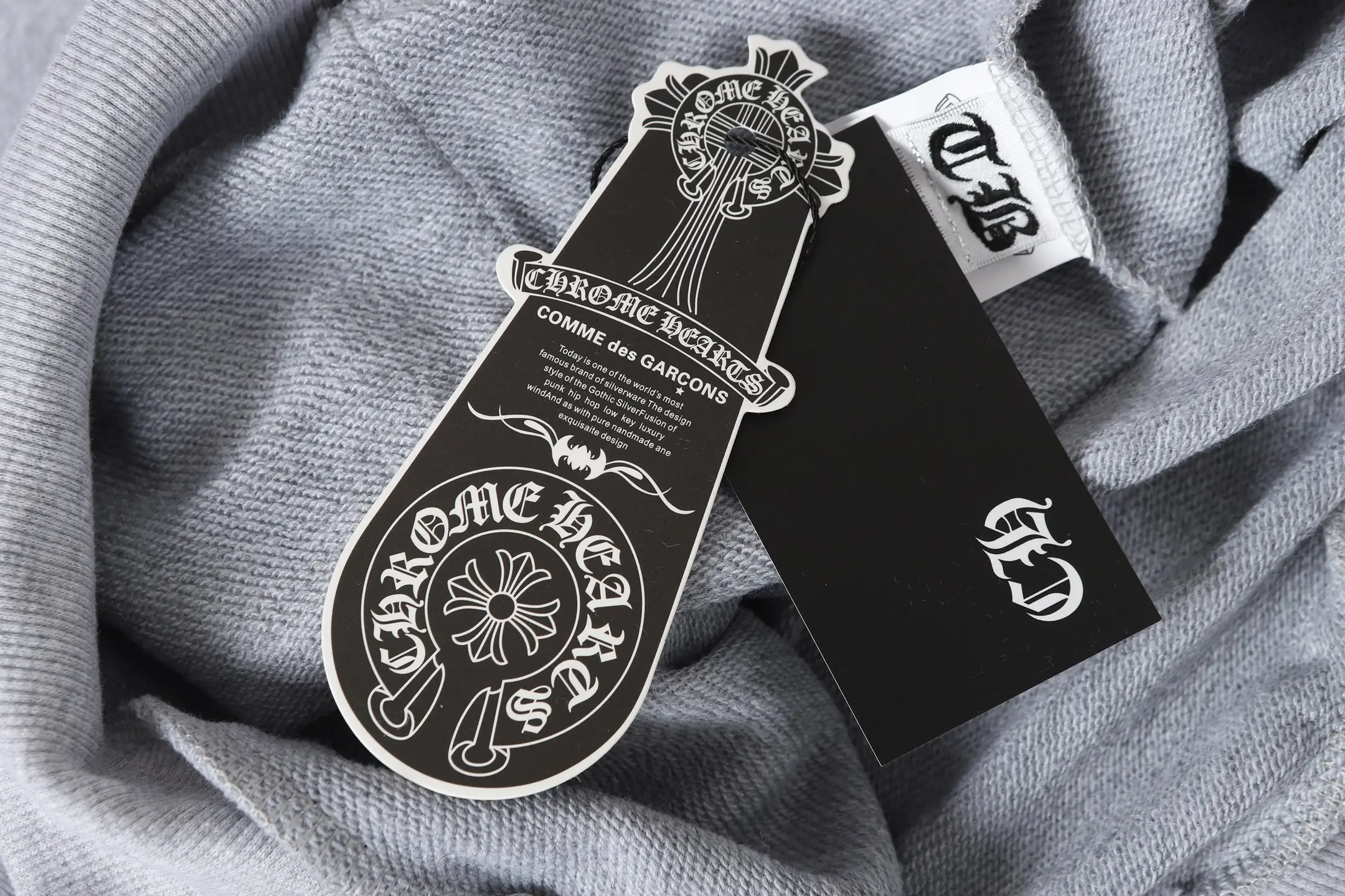 Graffiti Print Cross Patch Hoodie D16013869 — view 15