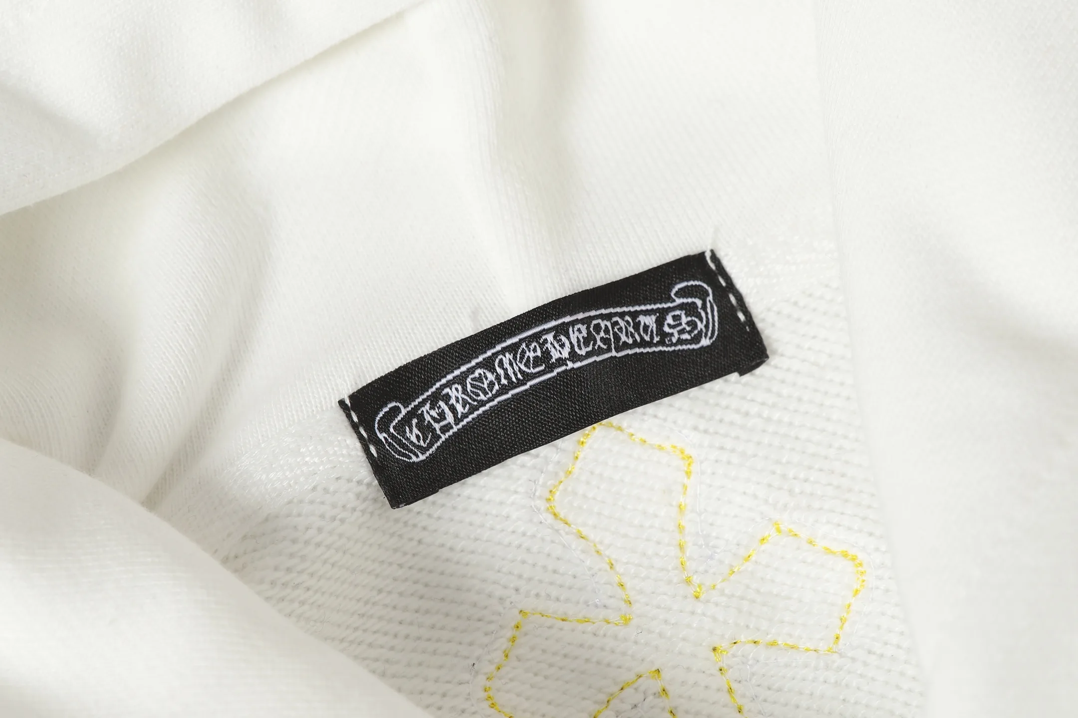 Graffiti Print Cross Patch Hoodie D16013870 — view 5