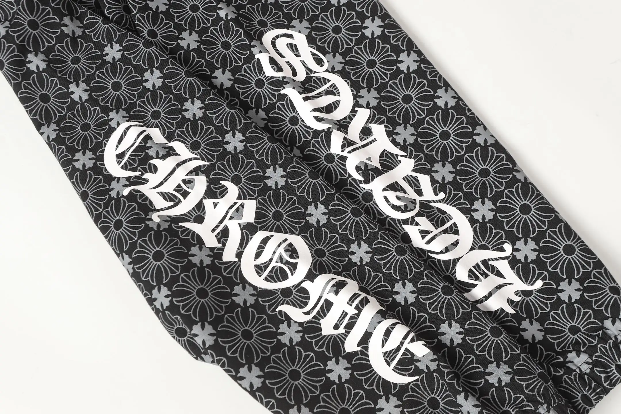 Monogram Print Fleece Sweatpants D16013997 — view 13