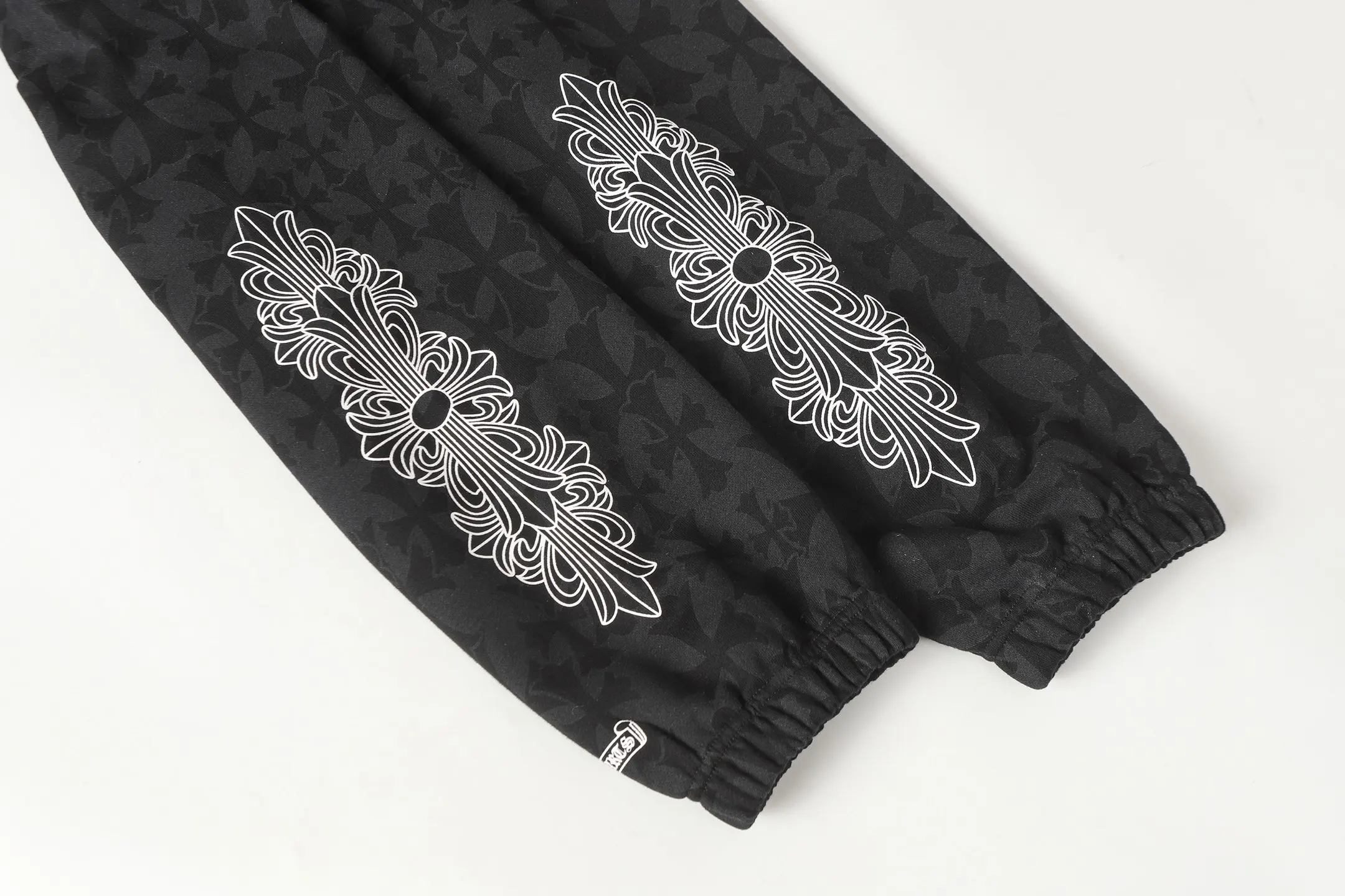 Monogram Jacquard Logo Sweatpants D16013993 — view 13