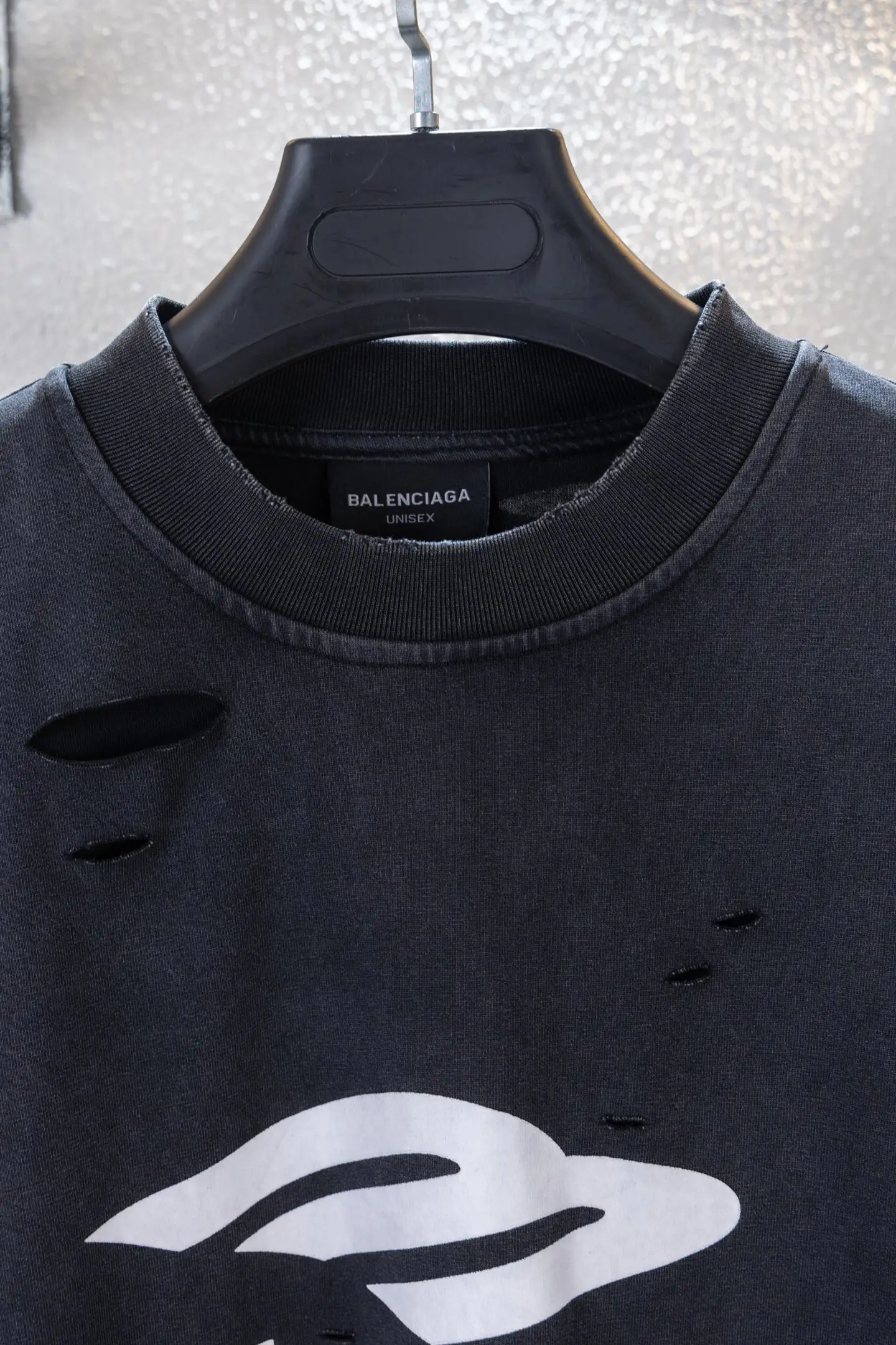 Distressed Double-Layer Long-Sleeve T-Shirt D16012674 — view 3