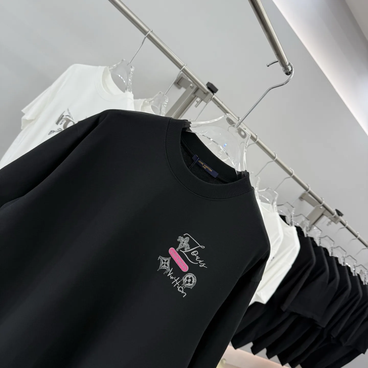 Embroidered Logo Cotton T-Shirt D16014263 — view 3
