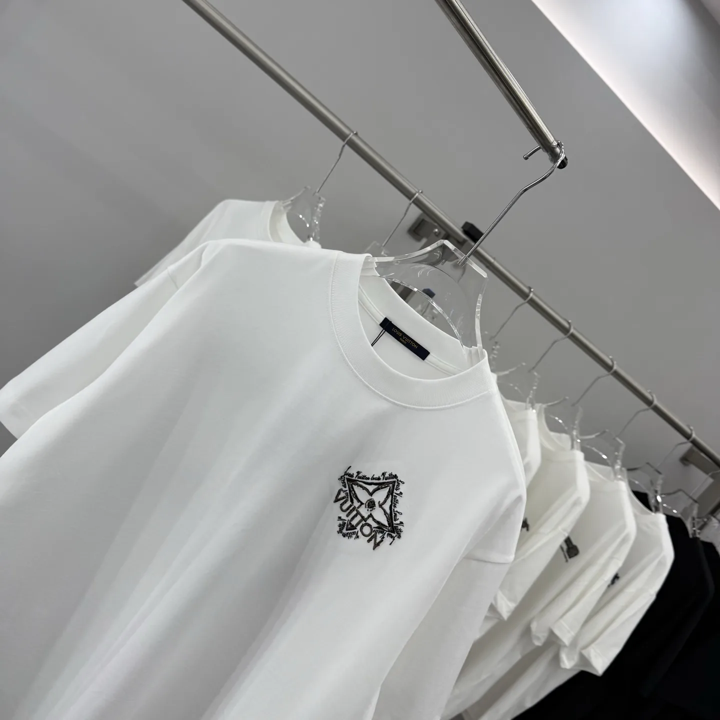 Embroidered Logo Cotton T-Shirt D16014267 — view 3