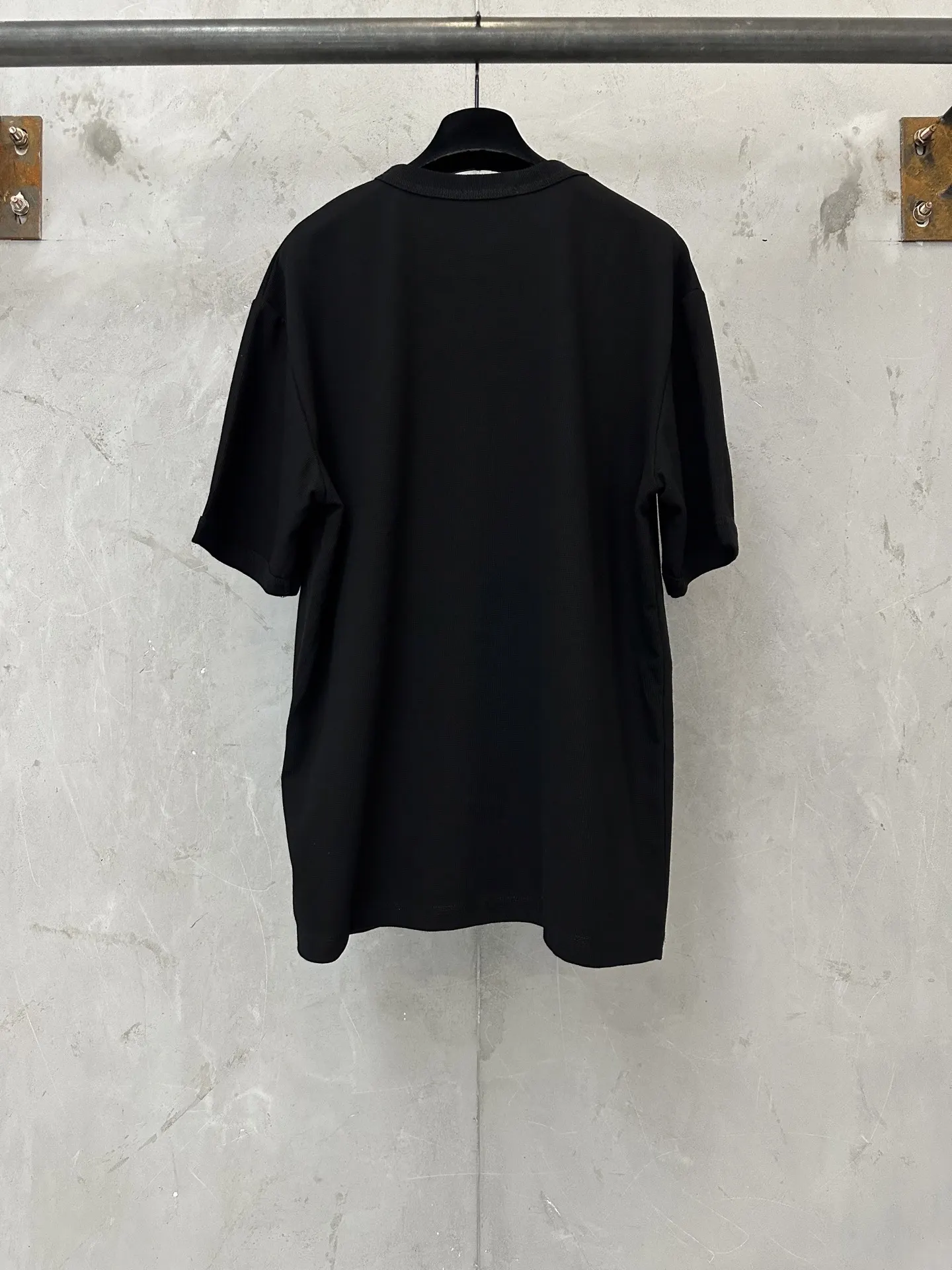 Logo-Plaque Waffle-Knit Cotton T-Shirt D16011764 — view 2