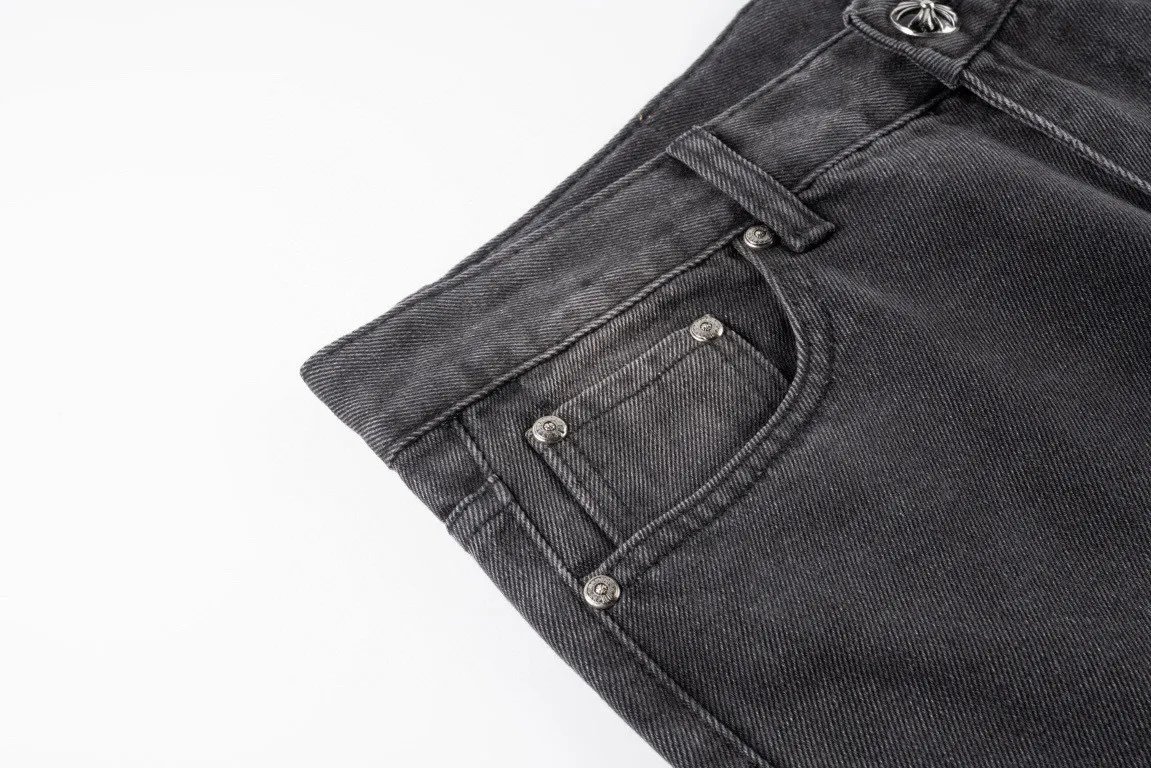 Leather Cross Patch Straight-Leg Jeans D16019752 — view 6