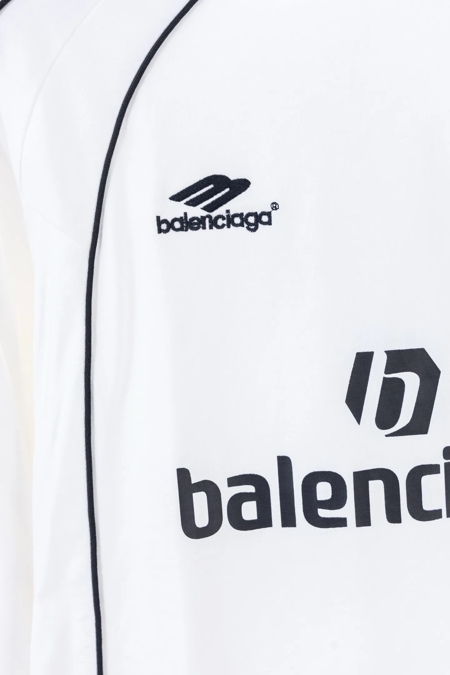 Logo-Embroidered Oversized Long-Sleeve Jersey D16512664 — view 6