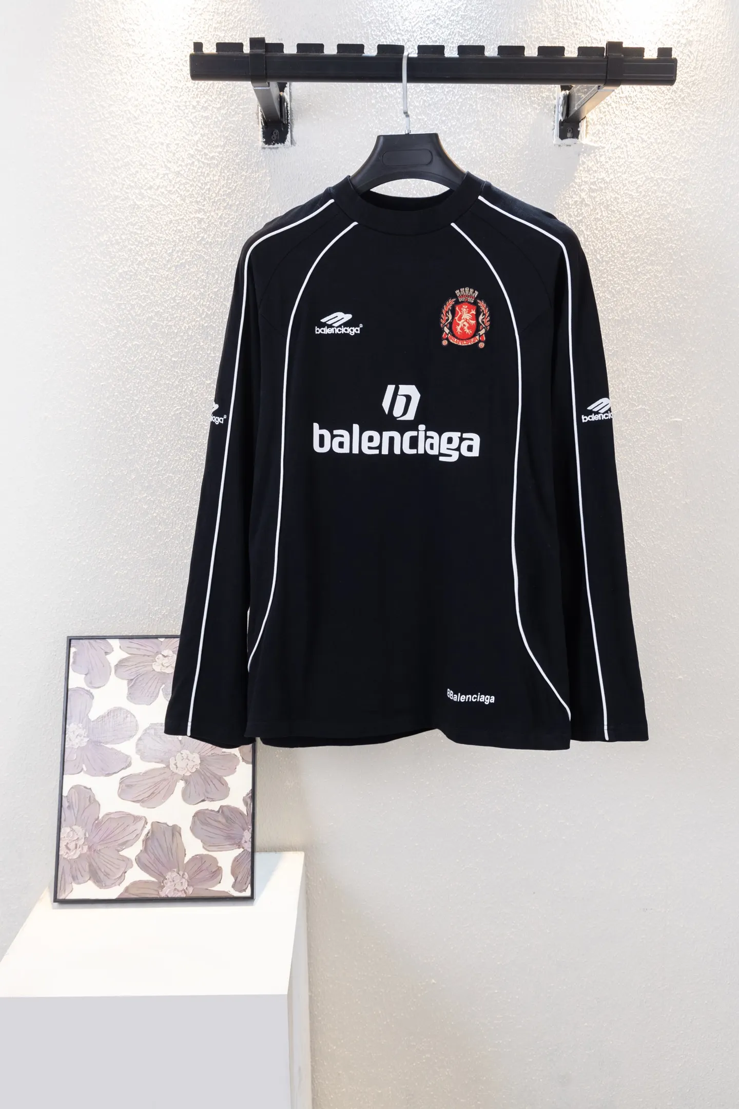Embroidered Logo Long-Sleeve Jersey D16512665