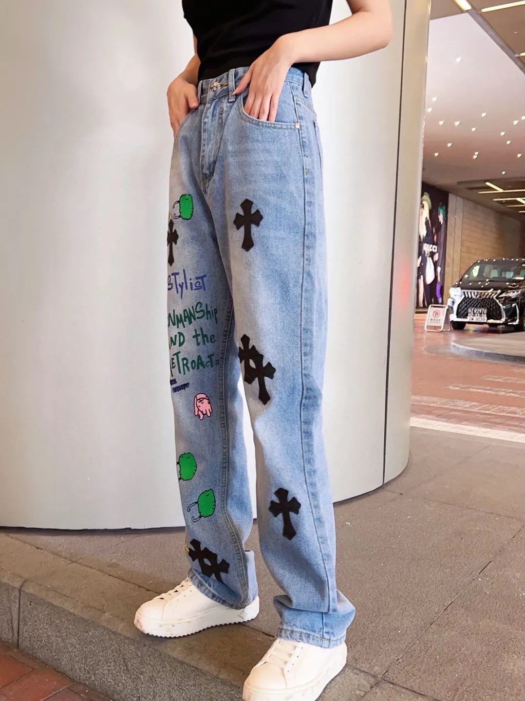 Chrome Hearts Leather Patch Graphic Jeans D16519759 — view 9