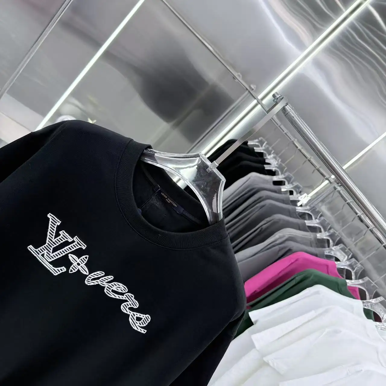 LVERS Embroidered Logo Cotton T-Shirt D16514316 — view 7