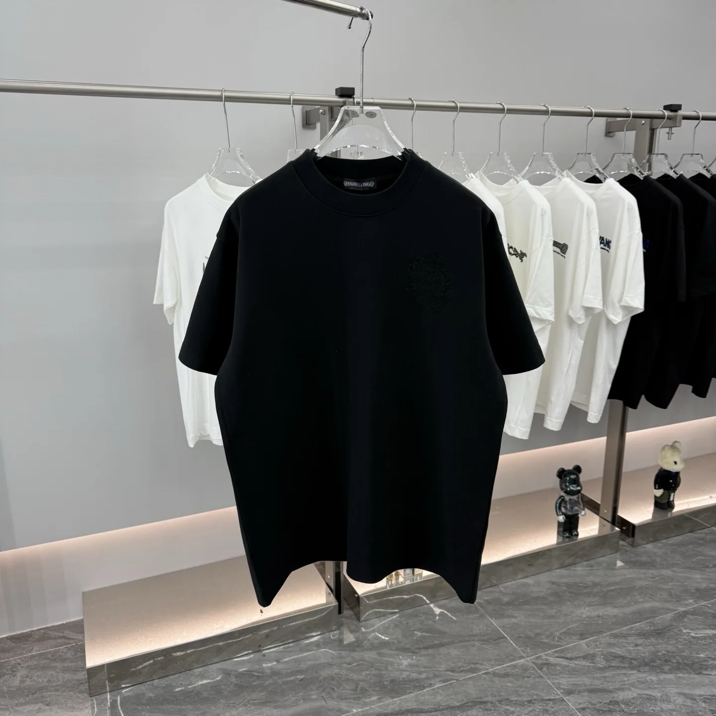 Laser-Cut Logo Crew-Neck T-Shirt D16514258