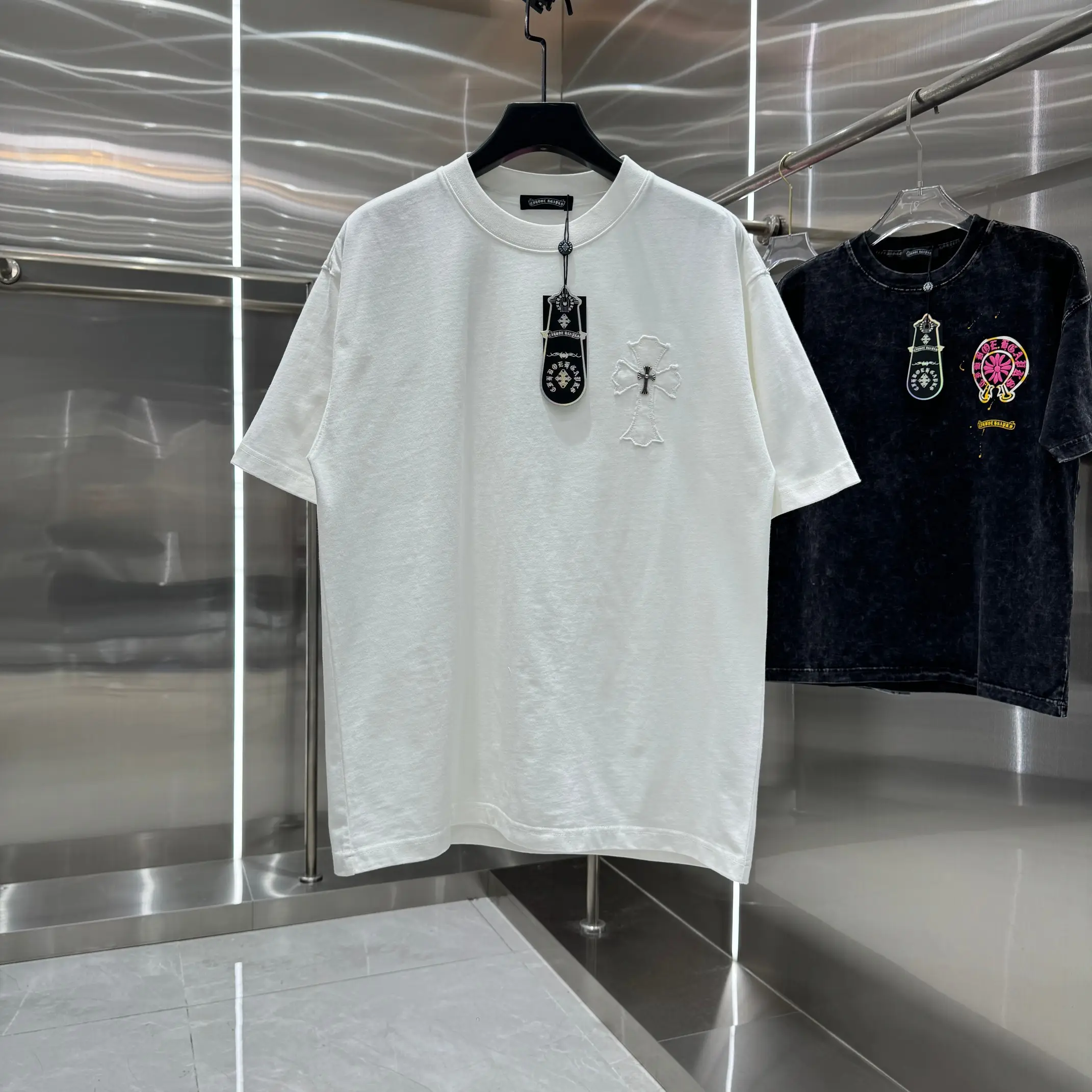 Cross Patch Embroidered Cotton T-Shirt D17014220
