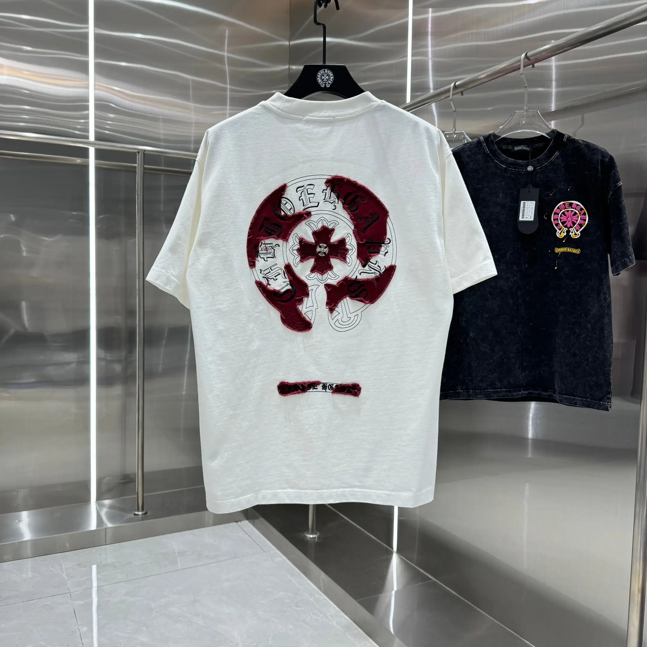 Embroidered Patchwork Cotton T-Shirt D17014232 — view 2