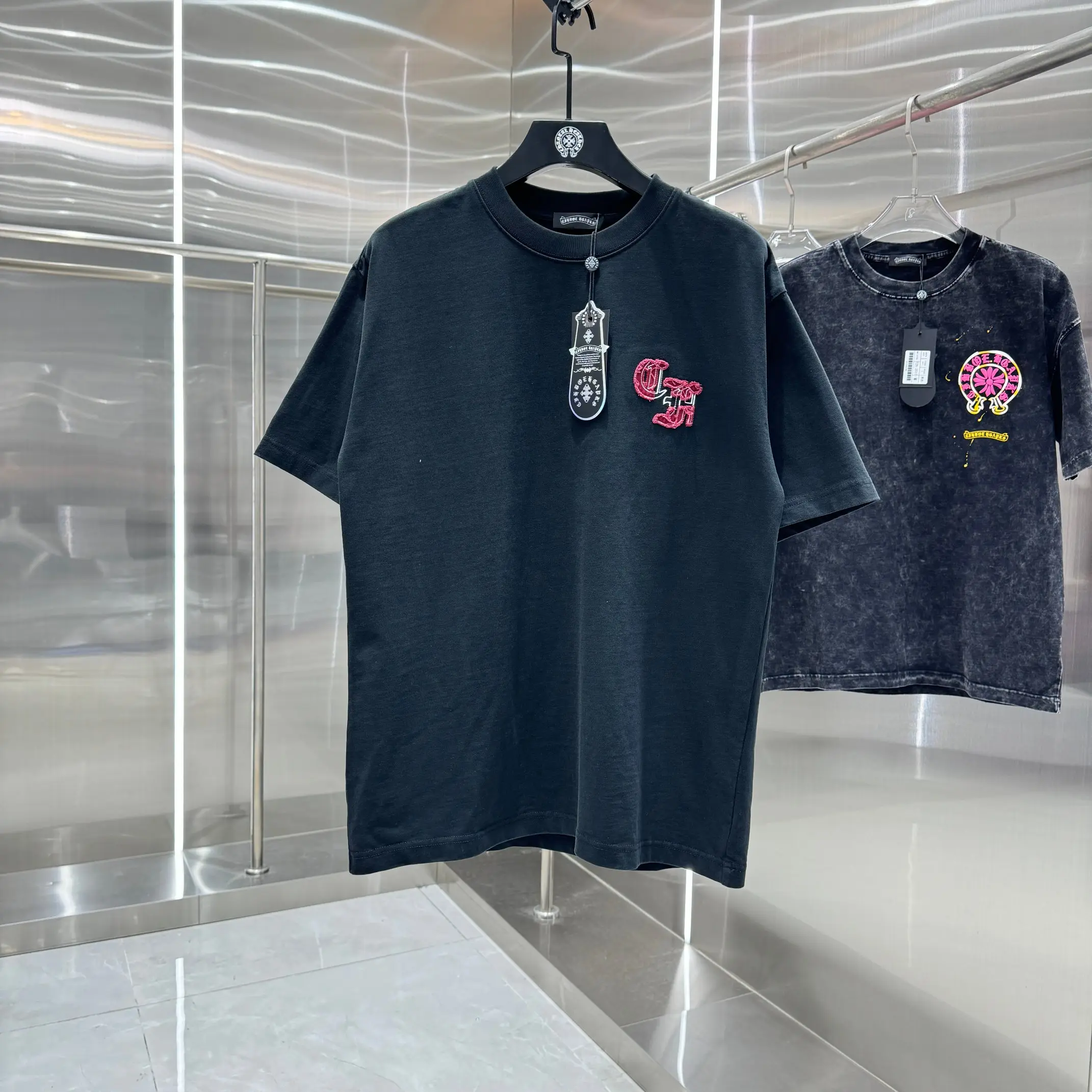 Embroidered Patchwork Cotton T-Shirt D17014233