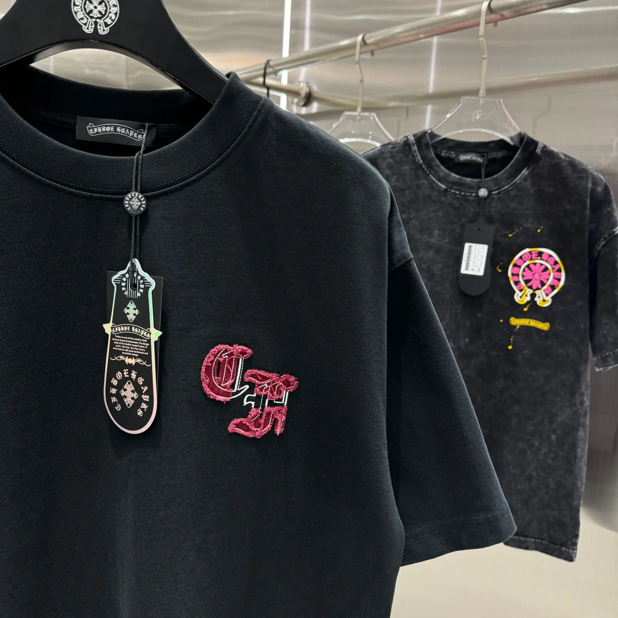 Embroidered Patchwork Cotton T-Shirt D17014233 — view 7