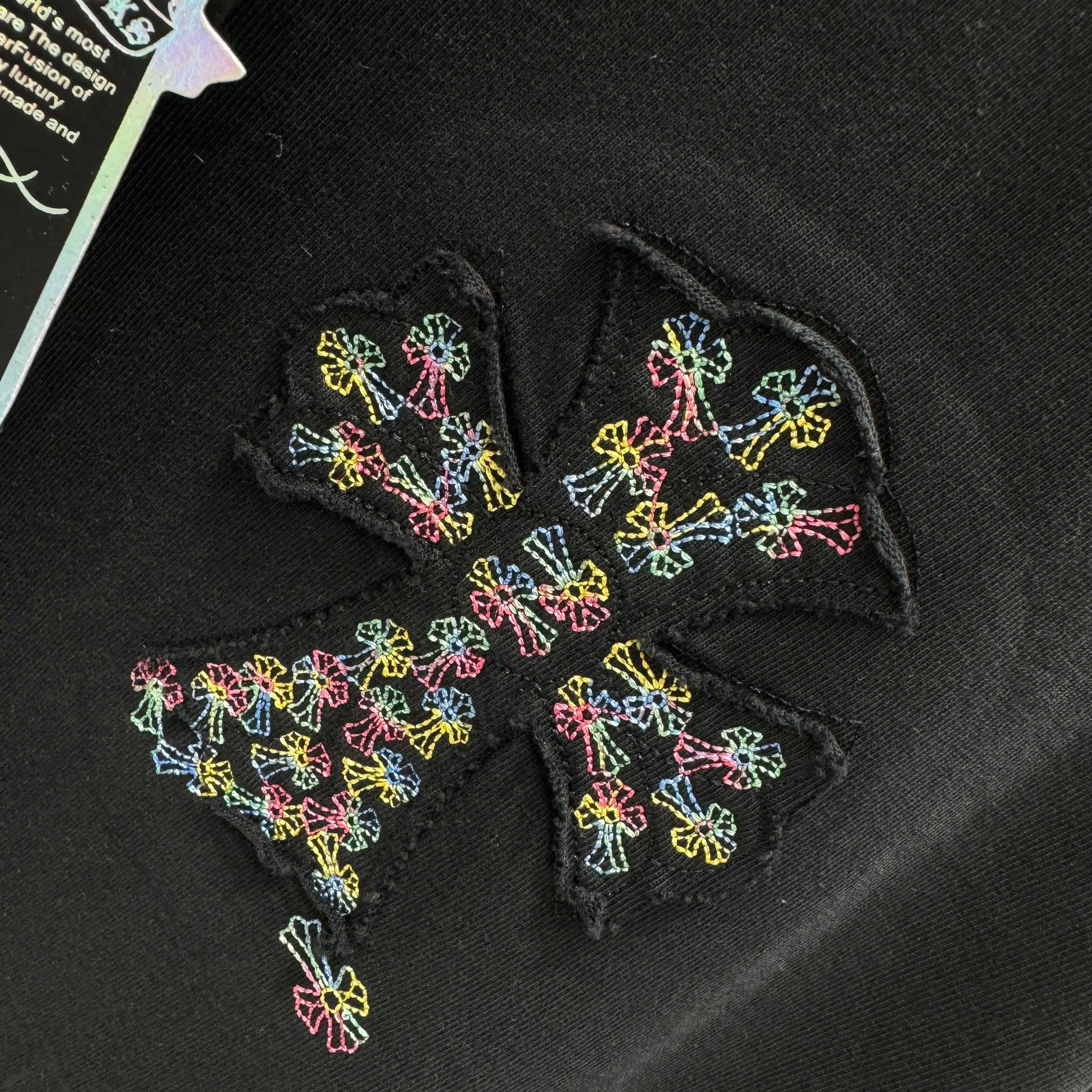 Embroidered Cross Patch Cotton T-Shirt D17014235 — view 8
