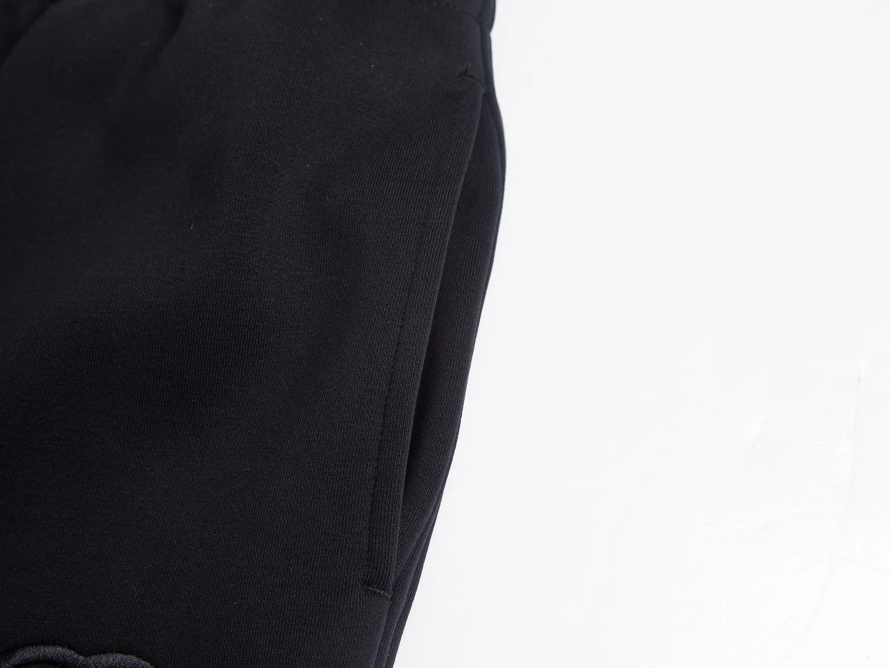 Interlocking G Embroidered Fleece-Back Sweatpants D17016432 — view 8