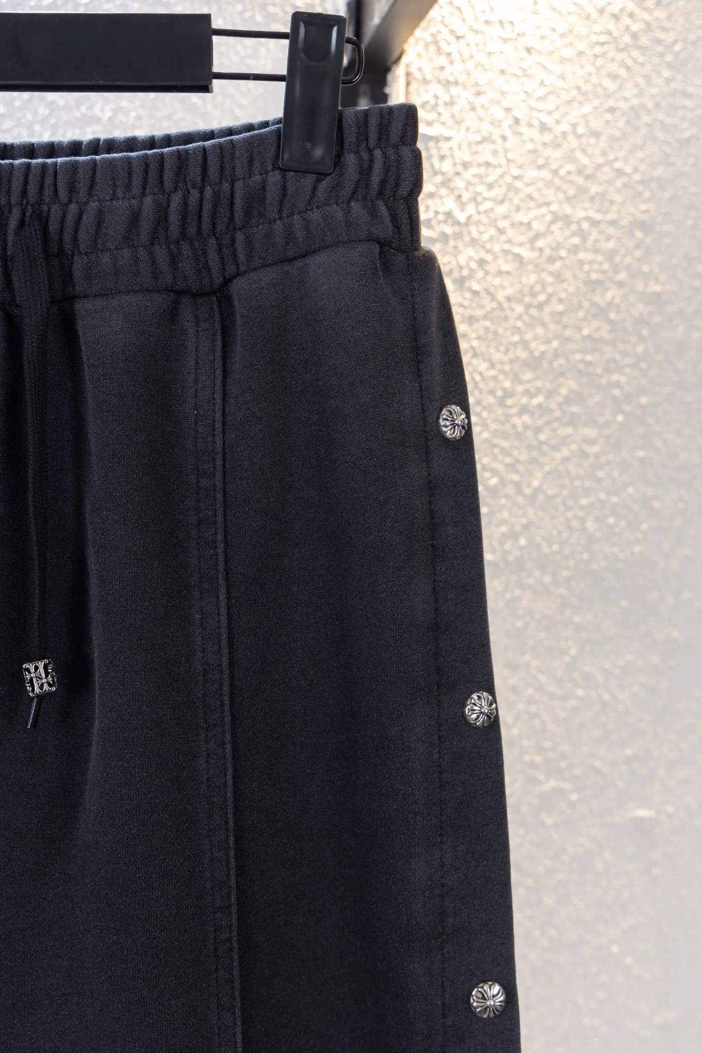 Logo-Embellished Split-Hem Sweatpants D17012652 — view 5