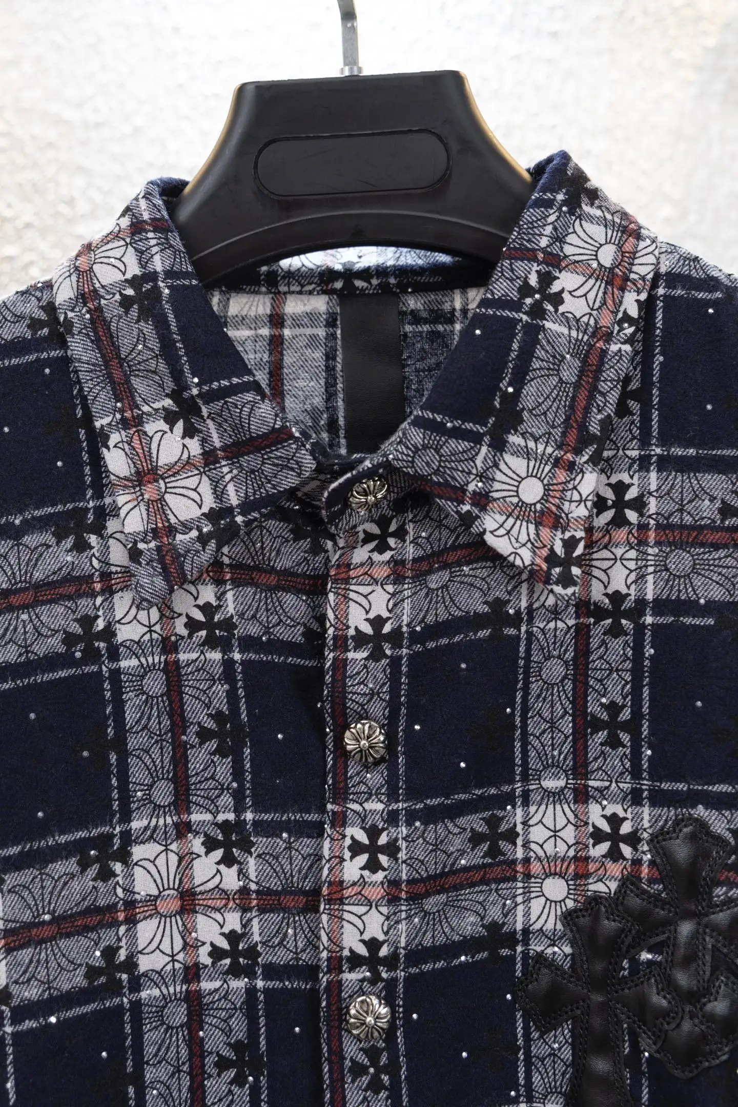 Leather Cross Patch Plaid Flannel Shirt D17012651 — view 3