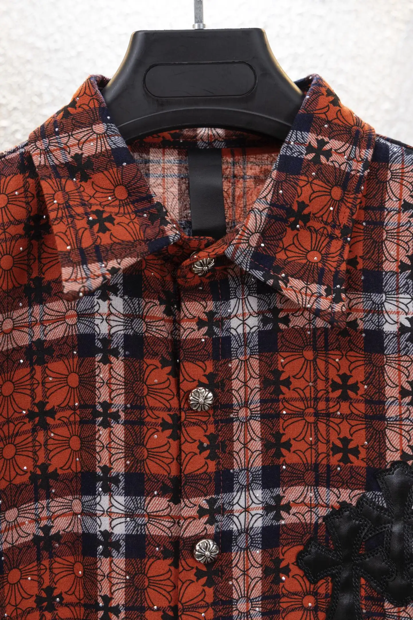 Leather Cross Patch Plaid Flannel Shirt D17012650 — view 4