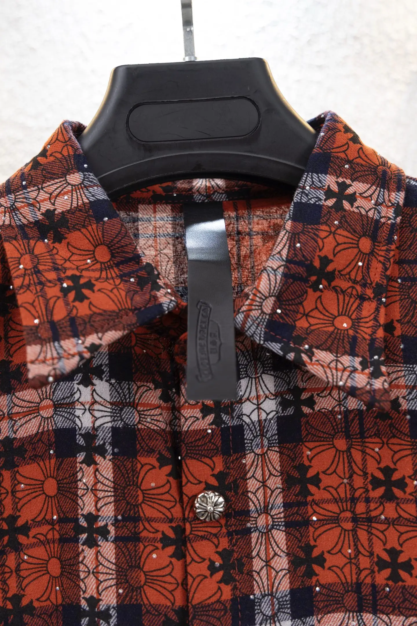 Leather Cross Patch Plaid Flannel Shirt D17012650 — view 10